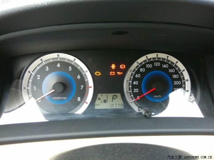 【图】故障灯问题 求指示