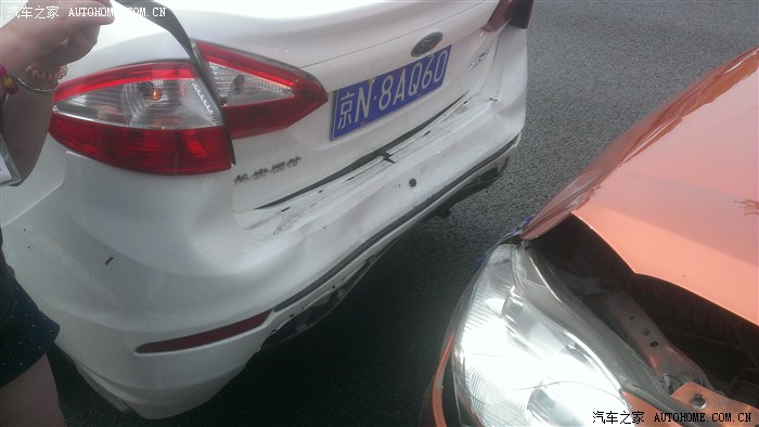 【图】车友们,今在高速追尾,报中华联合保险需