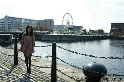 自认为媳妇当车模有味道的照片打扰了请谅解