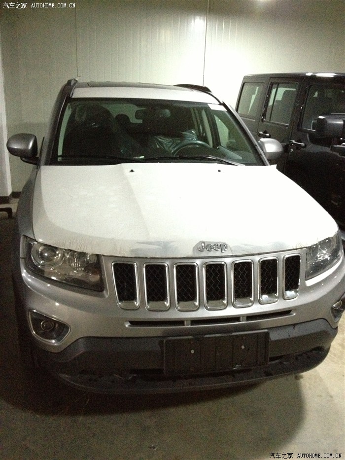 【图】2.4舒适,银灰金属漆