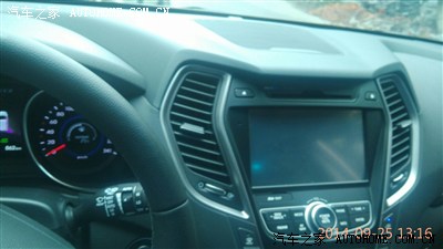 2.0T顶配 汽车启动导航经常黑屏没显示