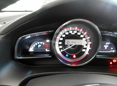 刚提的车,特别好开!