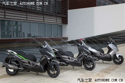 图赏--2014款川崎首款J300踏板车!