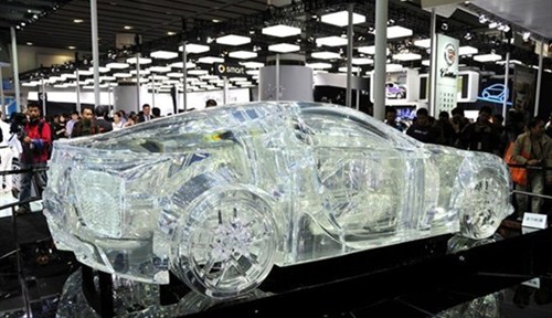 【图】豪华水晶跑车亮相广州车展 惊艳全场