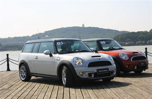 mini clubman继承了mini家族的特有的驾驶乐趣.来自宝马技术的1.