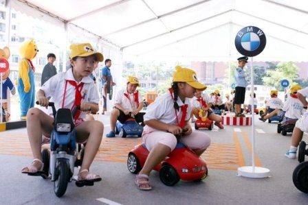 【图】2013 BMW儿童交通安全训练营在广州启