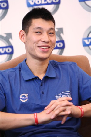 【图】林书豪沃尔沃汽车中国行的首场媒体活动