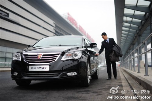 【图】百辆荣威950进京 服务媒体两会采访专车