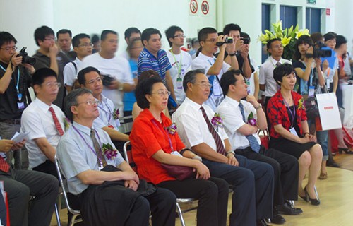 【众泰汽车全系出击海西汽博会现抢购热潮_上