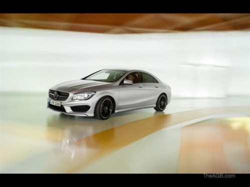 【约合18.6万人民币 奔驰CLA美国售价公布_东