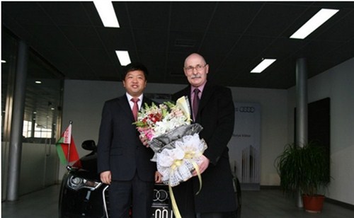 【图】奥迪向白俄罗斯驻华使馆交付一号用车