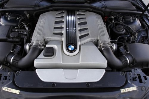 【宝马V12引擎25周年纪念日 现车销售中_泰州
