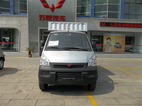【图】威海恒友五菱荣光双排箱货到店实拍