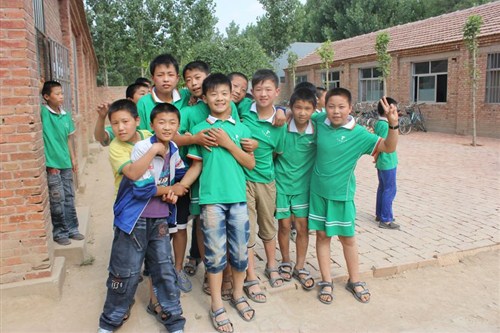 【图】关注偏远地区贫困儿童德州宝骏在行动!