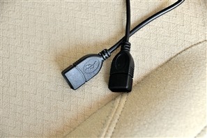 华泰 华泰汽车 华泰B11 2011款 1.8T 手动舒适汽油版