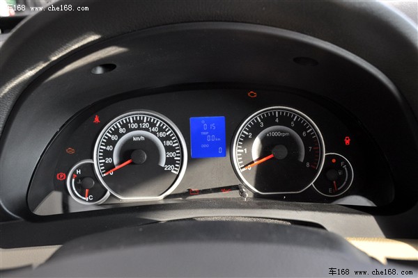 华泰 华泰汽车 华泰B11 2011款 1.8T 手动舒适汽油版