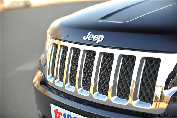 Jeep Jeep ŵ() 2011 5.7 콢