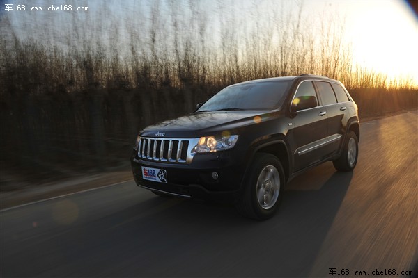 Jeep Jeep ŵ() 2011 5.7 콢