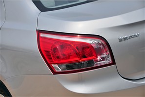 宝骏 上汽通用五菱 宝骏630 2011款 1.8L 手动基本型