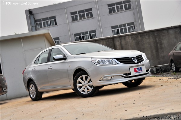宝骏 上汽通用五菱 宝骏630 2011款 1.8L 手动基本型