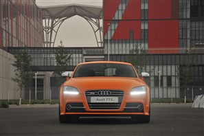 µ µ() µTT 2011 TTS Coupe 2.0TFSI quattro