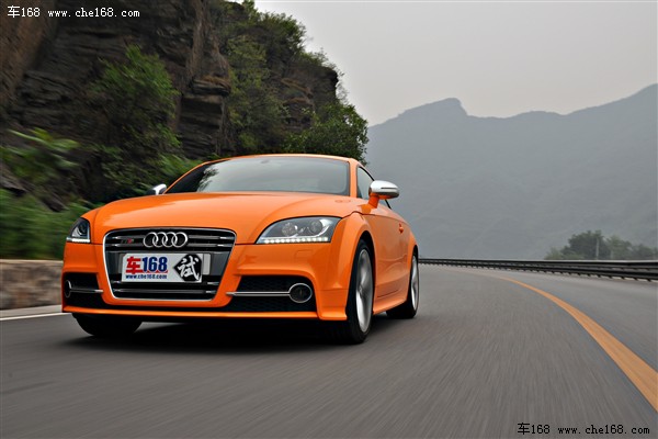 µ µ() µTT 2011 TTS Coupe 2.0TFSI quattro