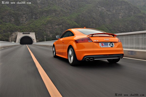 µ µ() µTT 2011 TTS Coupe 2.0TFSI quattro