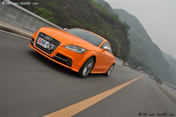 µ µ() µTT 2011 TTS Coupe 2.0TFSI quattro