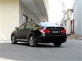 �׿���˹ES 2010�� 240�����泵�����