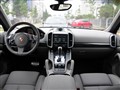 ���� 2011�� Cayenne Turbo �пط�����