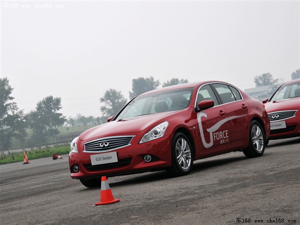 英菲尼迪 英菲尼迪 英菲尼迪G系 2010款 G25 Sedan 豪华运动版