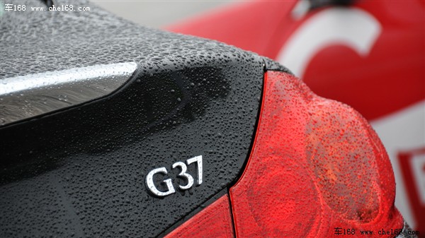 英菲尼迪 英菲尼迪 英菲尼迪G系 2010款 G25 Sedan 豪华运动版