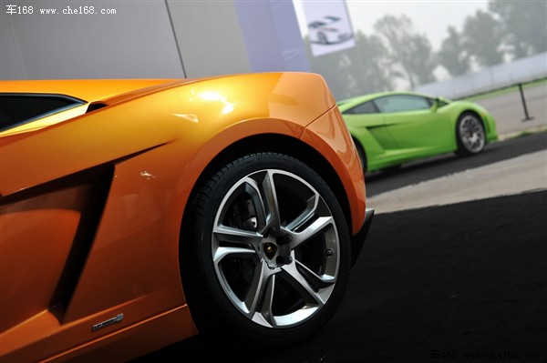 兰博基尼 兰博基尼 Gallardo 2010款 5.2 LP550-2