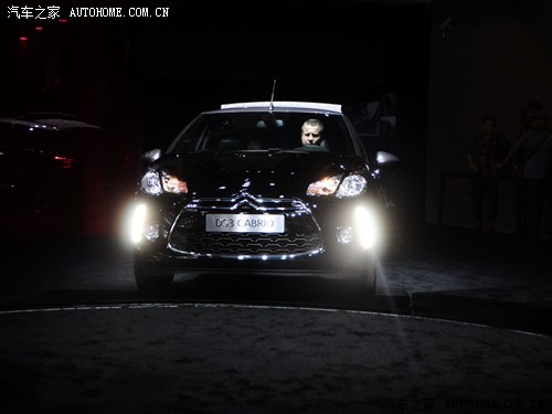 V܇չDS3 Cabrio(gu)(ni)װl(f) ܇֮