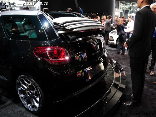 V܇չDS3 Cabrio(gu)(ni)װl(f) ܇֮