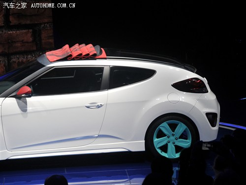 ɼ܇չF(xin)Veloster C3 Roll Top ܇֮