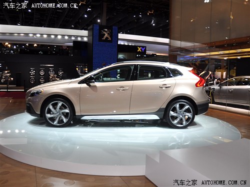 2012賵չ:ֶV40 Cross Country ֮