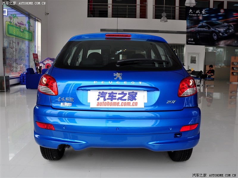 东风标致 标致207 2011款 两厢 1.4L 手动驭乐版 车身外观1162794 点击进入下一页 东风标致 标致207 2011款 两厢 1.4L 手动驭乐版 车身外观1162794 点击进入下一页
