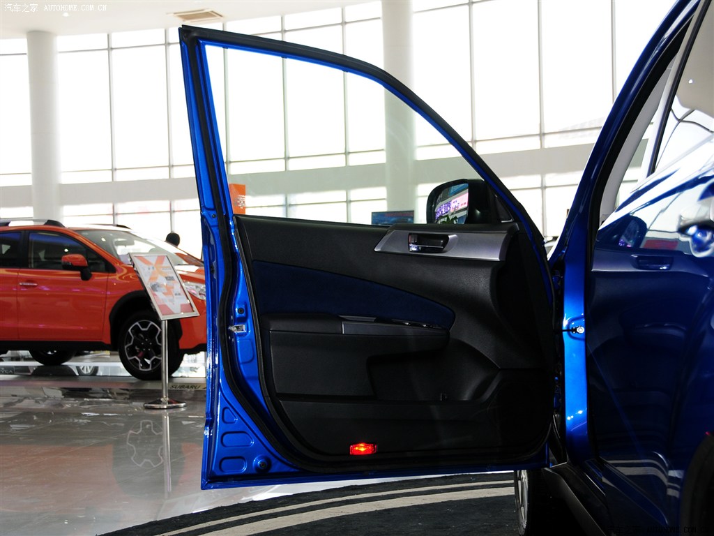 【图】斯巴鲁森林人2012款 2.5T S-EDITION自