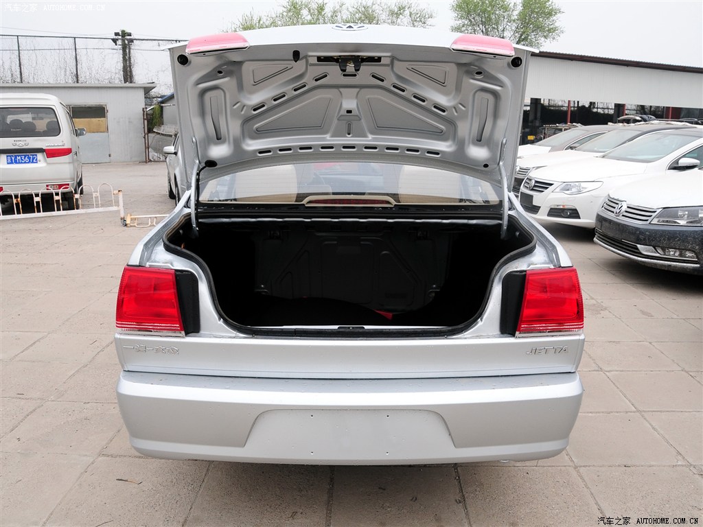 【图】一汽-大众捷达2012款 1.6典藏版