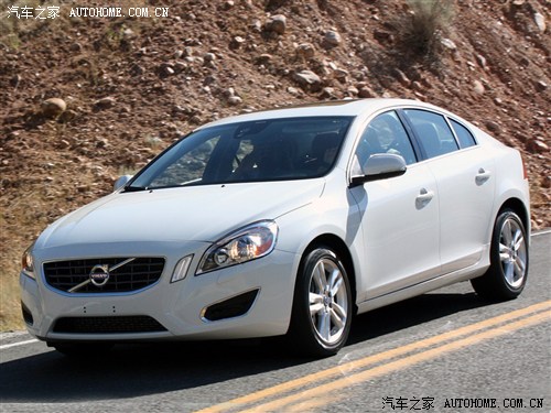 尔沃S60车辆新型碰撞测试获优等评级_甘肃福