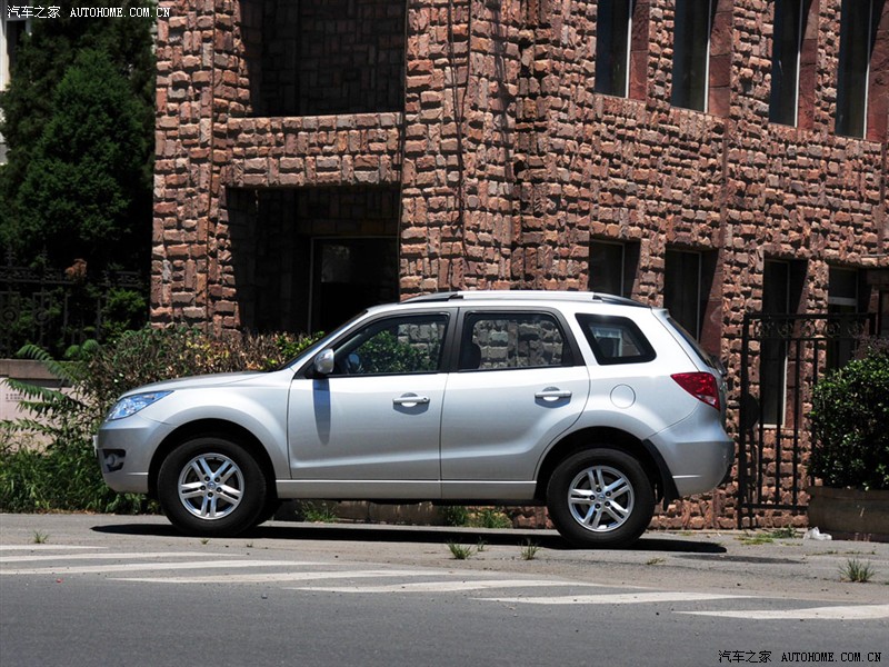 海马汽车 海马骑士 2010款 2.0 豪华型 车身外观772251 点击进入下一页