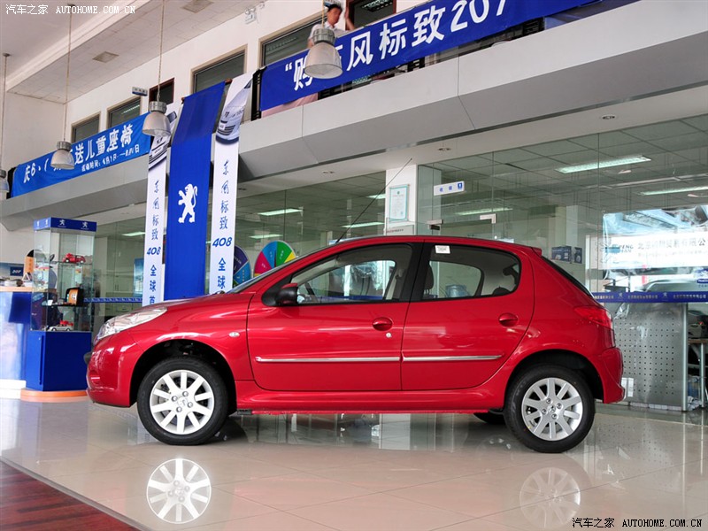 东风标致 标致207 2010款 两厢1.4L 手动品乐版 车身外观740714 点击进入下一页 东风标致 标致207 2010款 两厢1.4L 手动品乐版 车身外观740714 点击进入下一页