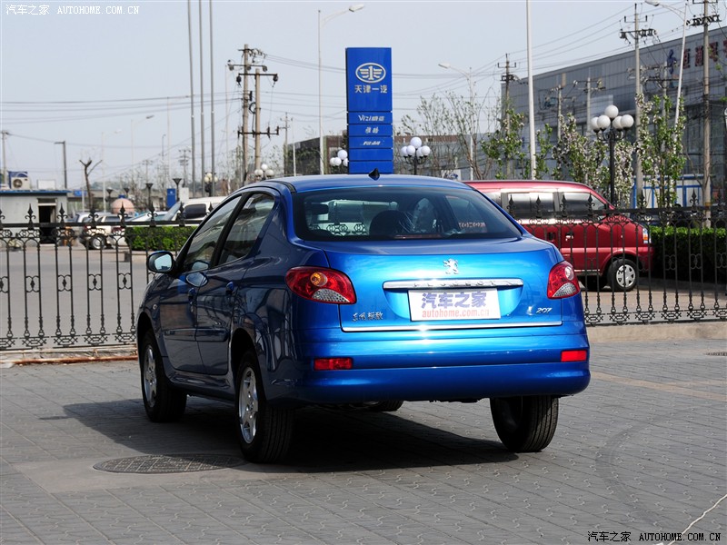 东风标致 标致207 2010款 1.6L 自动品乐版 车身外观1095444 点击进入下一页 东风标致 标致207 2010款 1.6L 自动品乐版 车身外观1095444 点击进入下一页