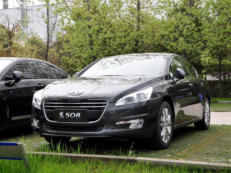 东风标致 标致508 2011款 基本型 车身外观1093593 点击进入下一页 东风标致 标致508 2011款 基本型 车身外观1093593 点击进入下一页