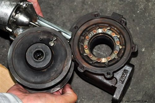 新动力探源 长城绿静2.0VGT柴油机拆解 汽车之家