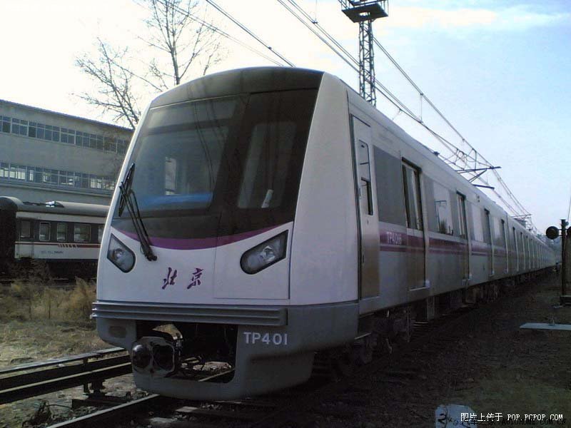 先睹为快:北京地铁五号线列车实拍!