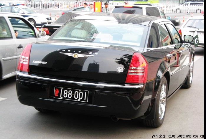 驻中国大使馆001号车