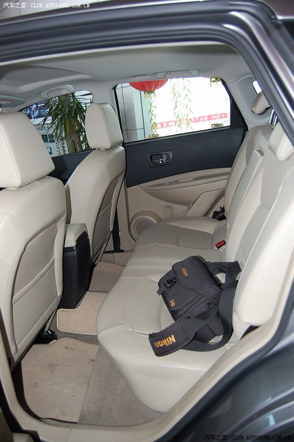 【独家分析】逍客的后排空间为什么"看"上去很小(图)