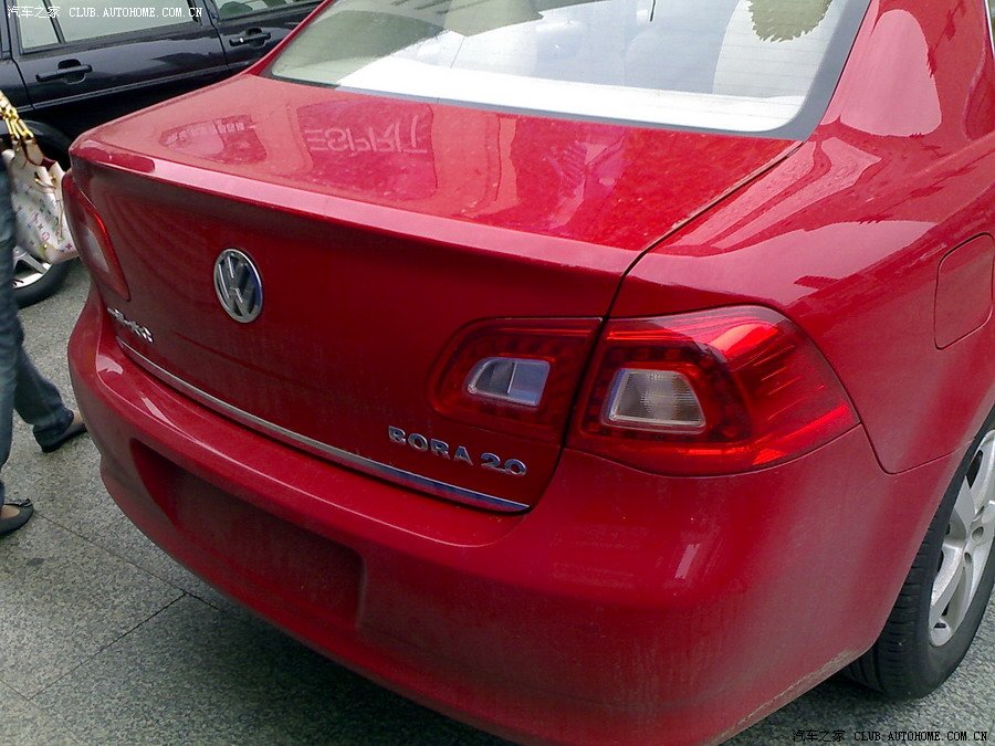 长春街头实拍红色新宝来多图